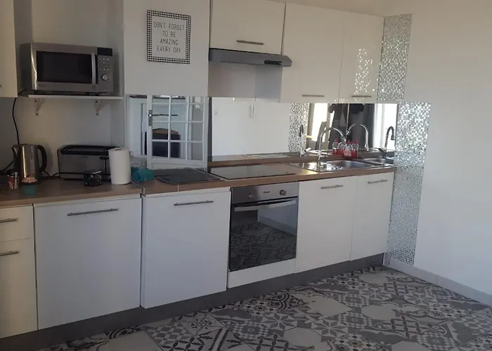 Appartements Au Cros De Cagnes